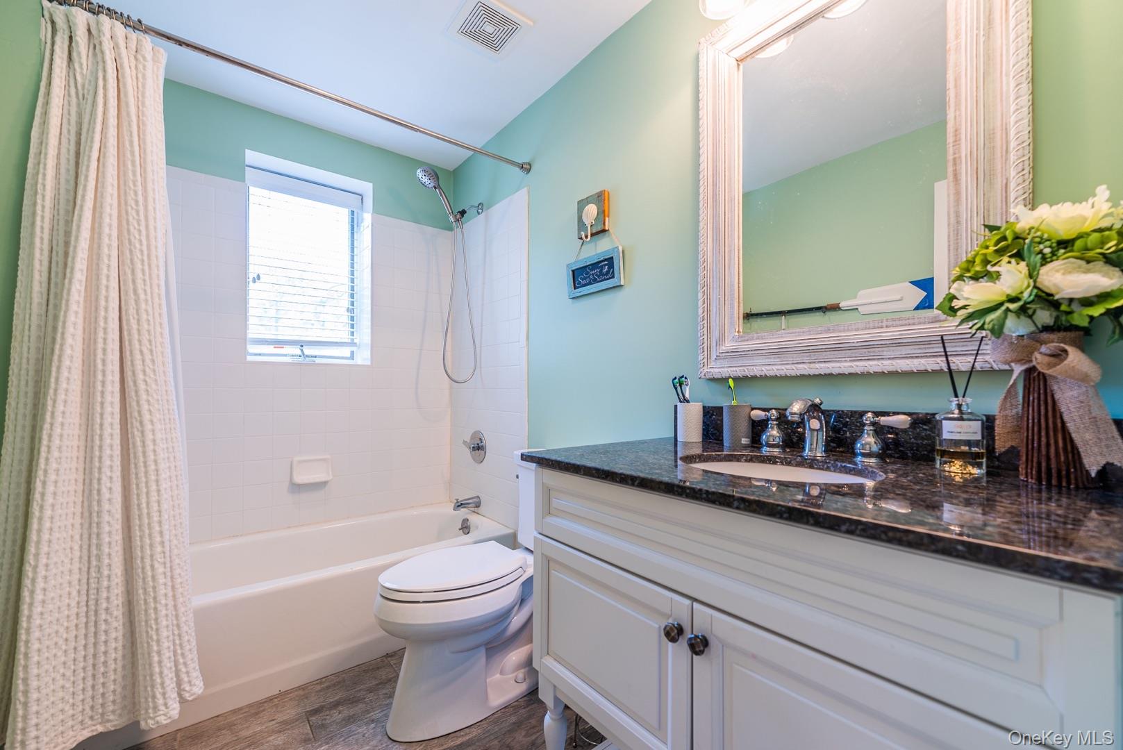 #20 photo, 60 Bayview Drive, サフォーク郡 Huntington , NY 11743