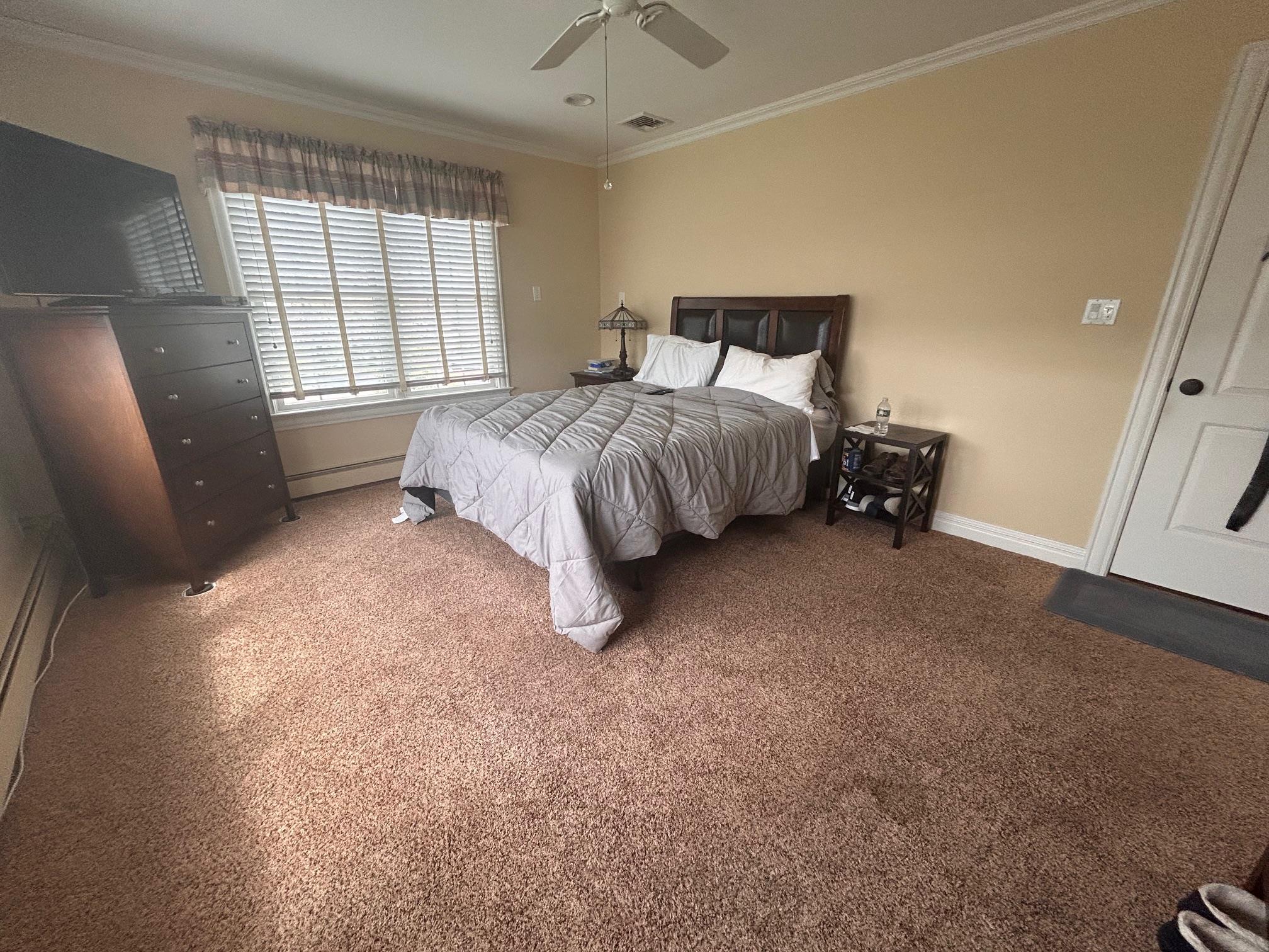 #15 photo, 36 Shore Drive, Copiague , NY 11726