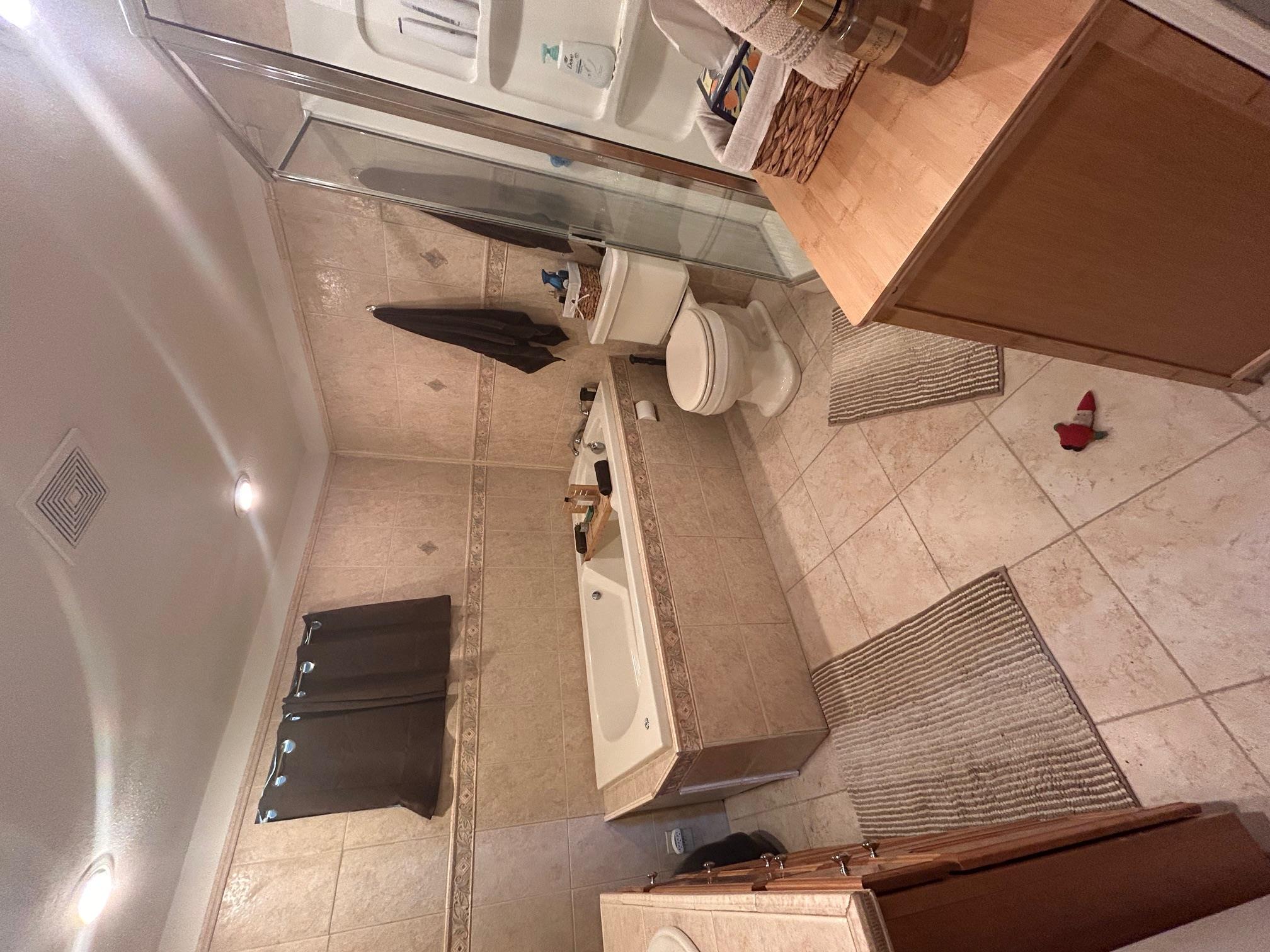 #19 photo, 36 Shore Drive, Copiague , NY 11726