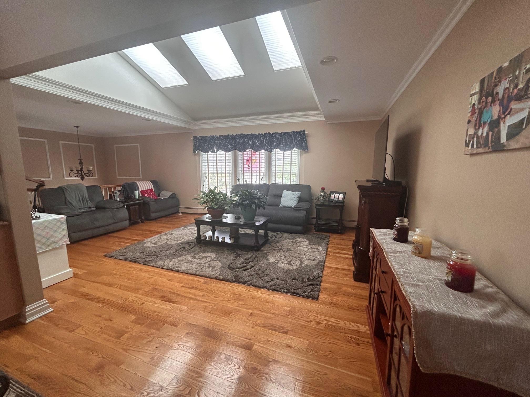 #3 photo, 36 Shore Drive, Copiague , NY 11726