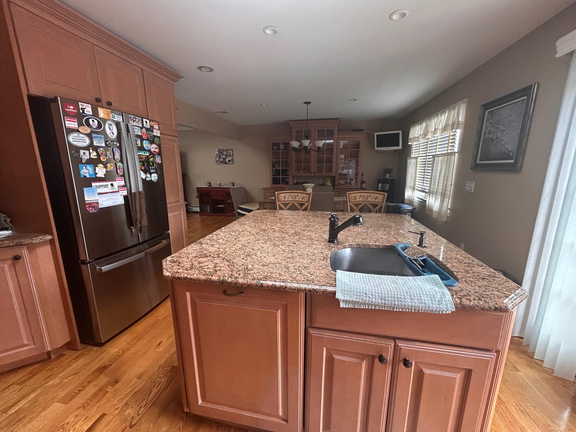 #7 photo, 36 Shore Drive, Copiague , NY 11726