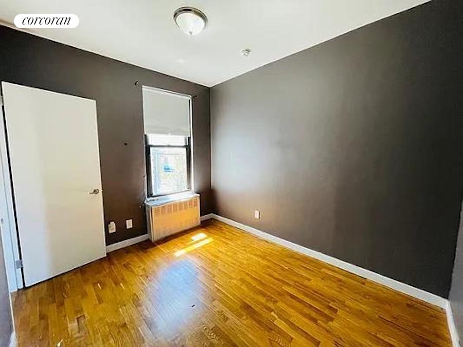 #4 photo, New York City, マンハッタン East Harlem , NY 10035