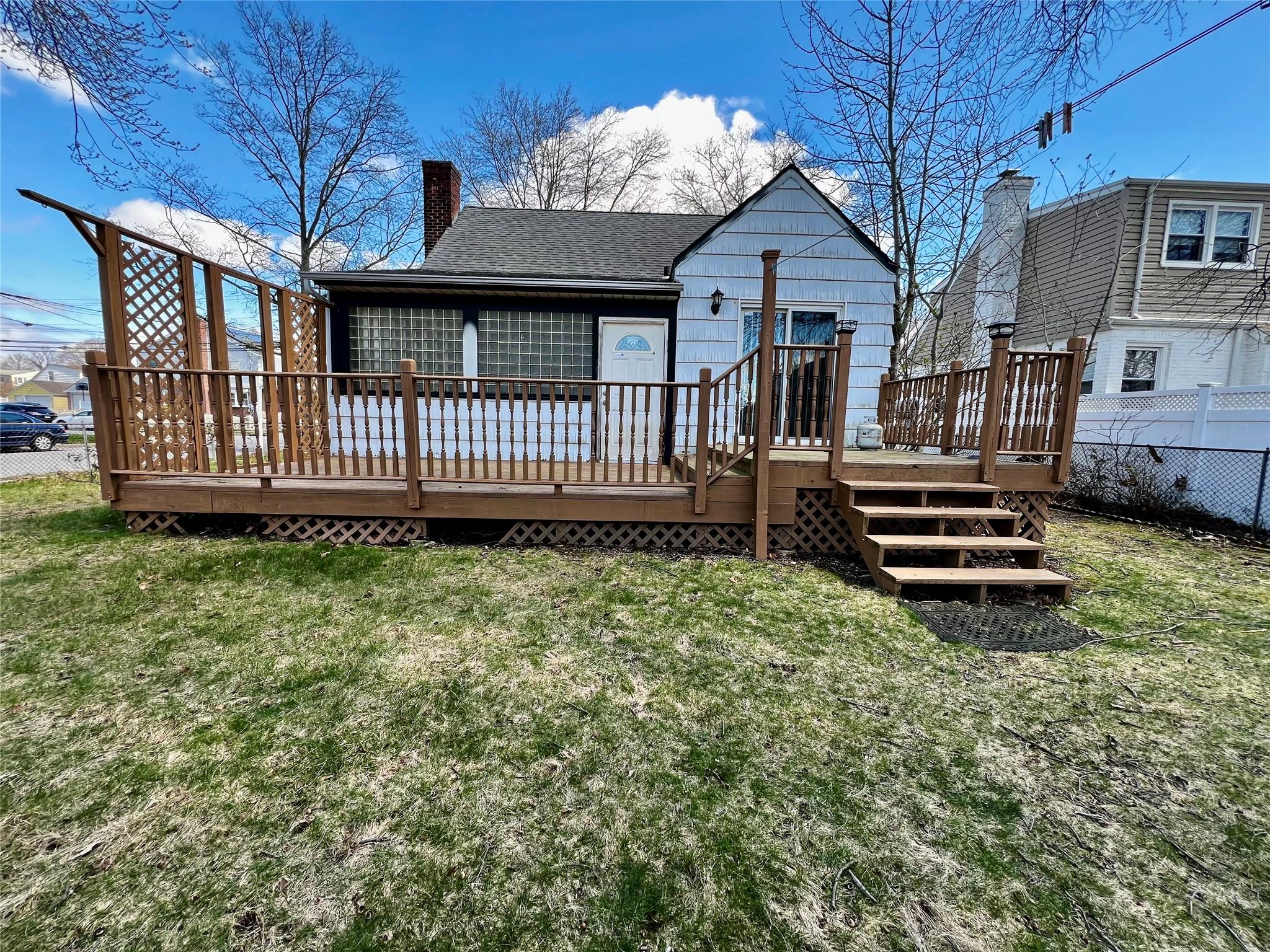 #1 photo, 131 Goldenrod Avenue, Franklin Square , NY 11010