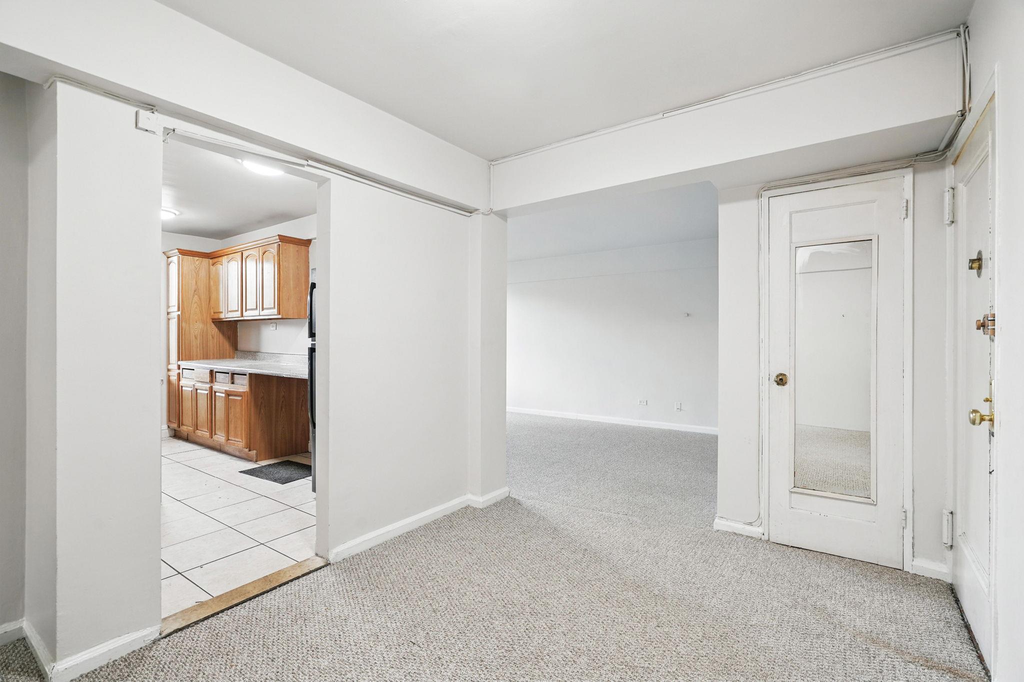 #4 photo, 3555 Kings College Place, Bronx , NY 10467