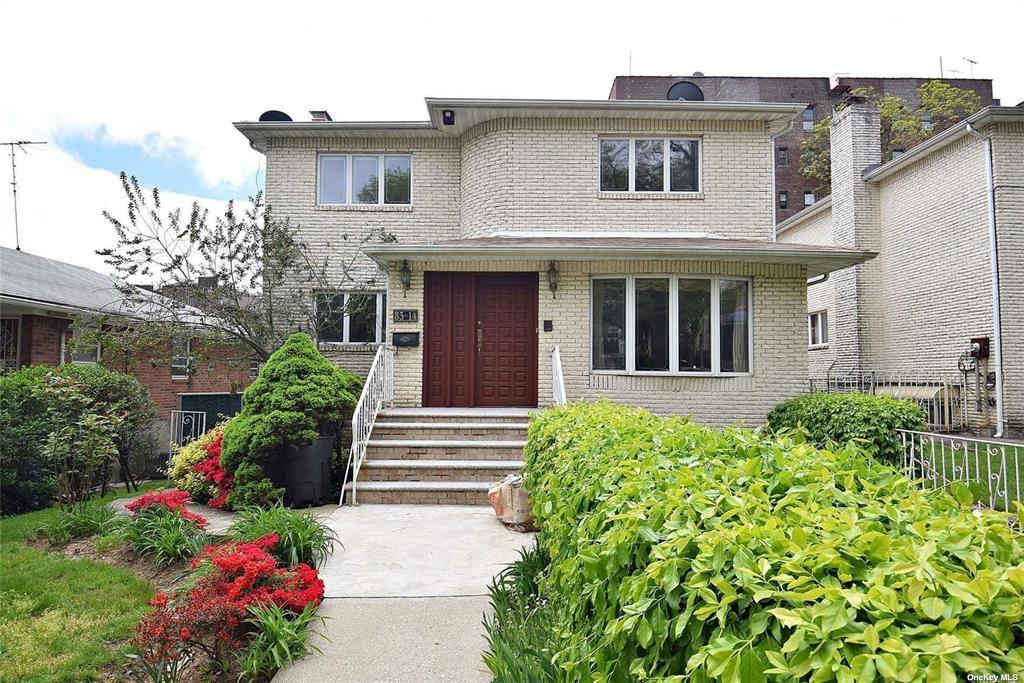 #1 photo, 83-14 Abingdon Road, Kew Gardens , NY 11415