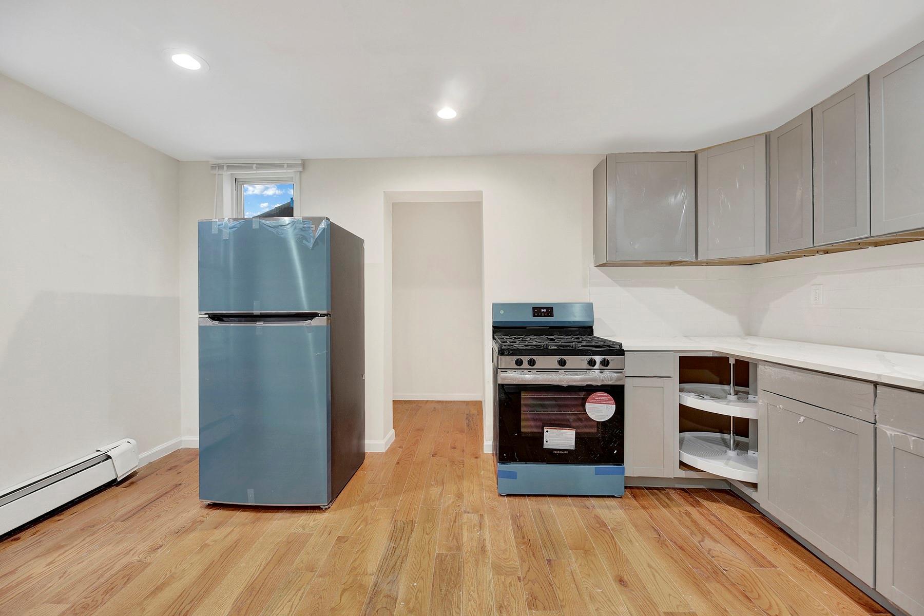 #1 photo, 13528 115th Street, South Ozone Park , NY 11420