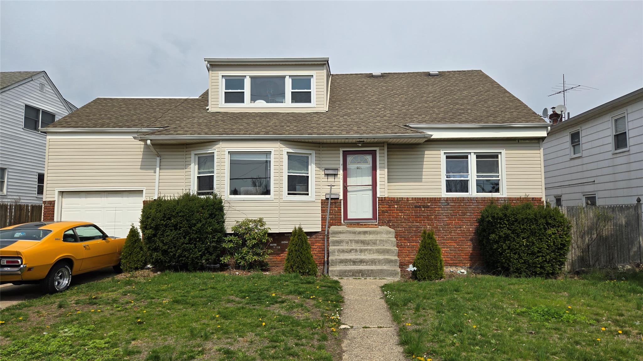 #1 photo, 504 Long Beach Road, Island Park , NY 11558