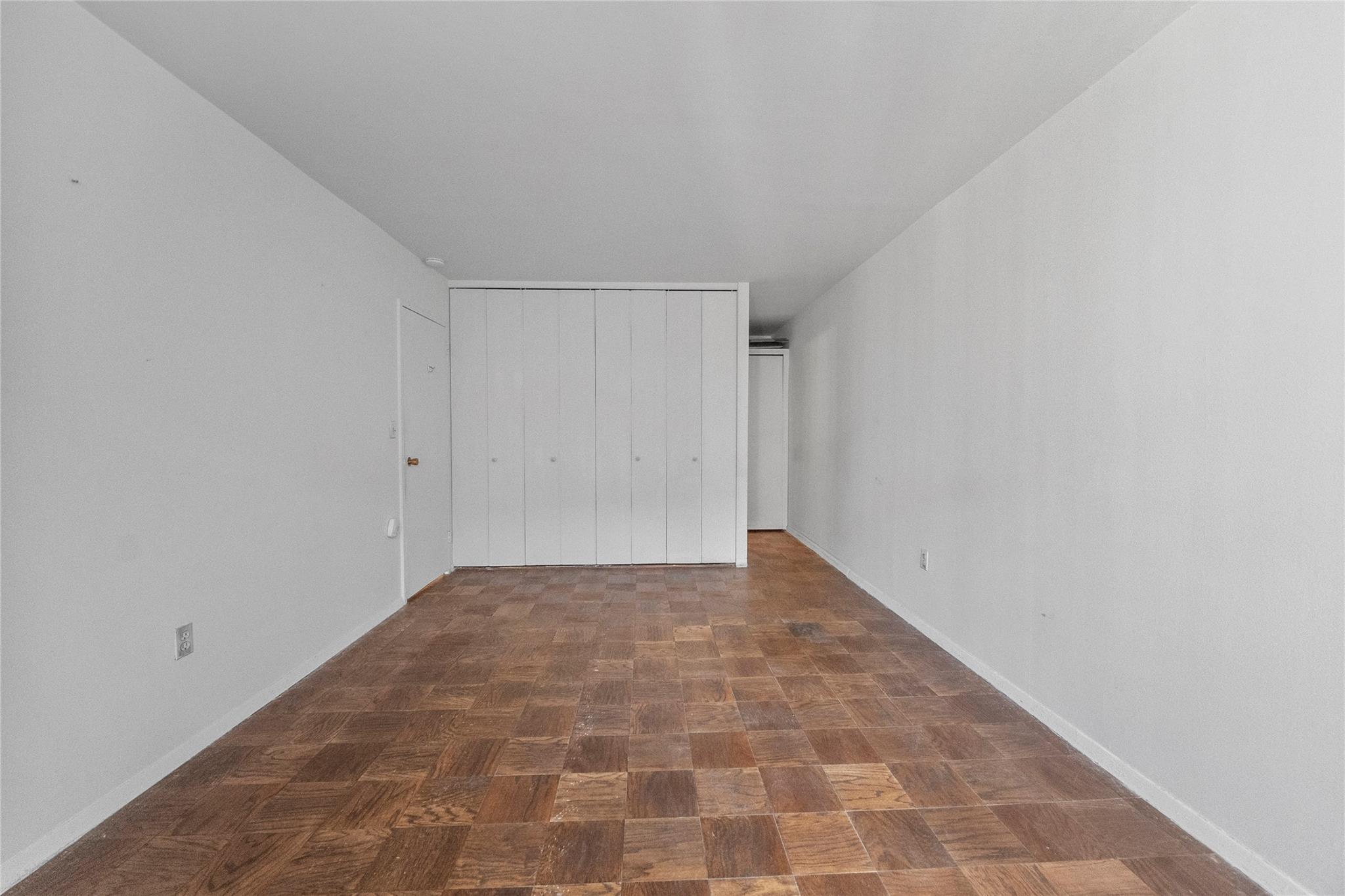 #18 photo, 100 E Hartsdale Avenue, Hartsdale , NY 10530