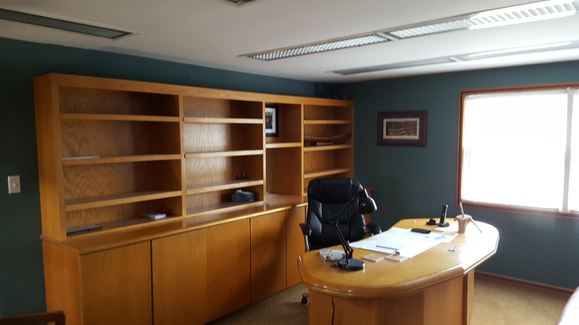 #4 photo, 103-105 Carleton Avenue, サフォーク郡 East Islip , NY 11730