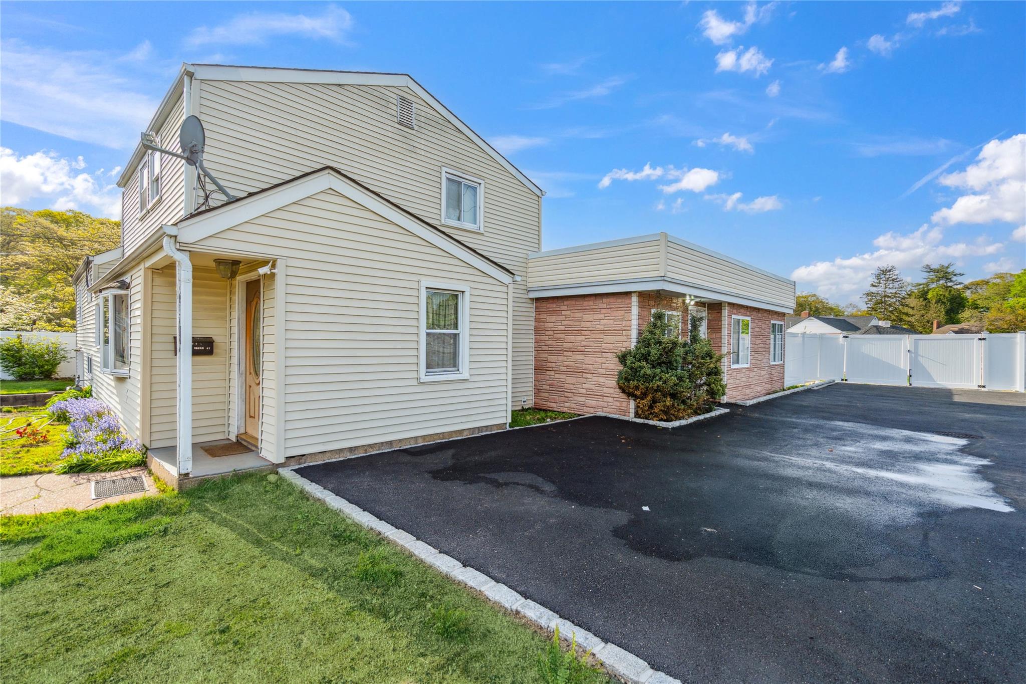 #15 photo, 675 Walt Whitman Road, サフォーク郡 Melville , NY 11747