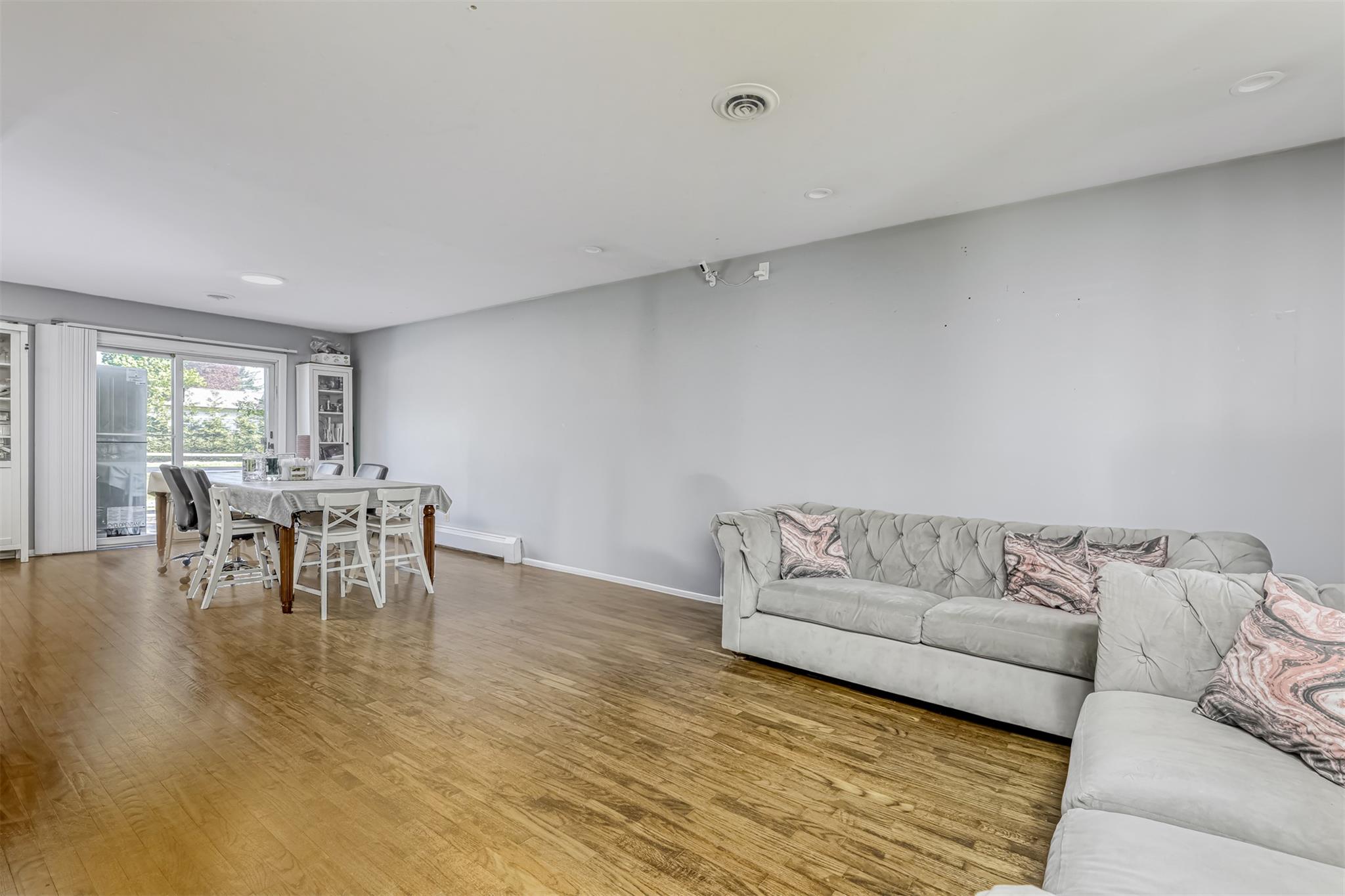 #7 photo, 12 Jay Court, Monsey , NY 10952