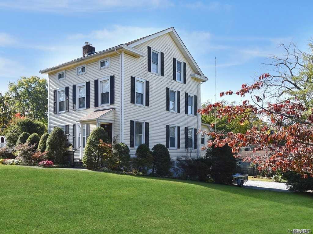 #1 photo, 257 Park Avenue, Huntington , NY 11743