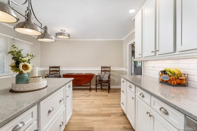 #11 photo, 65 N Country Road, サフォーク郡 Shoreham , NY 11786