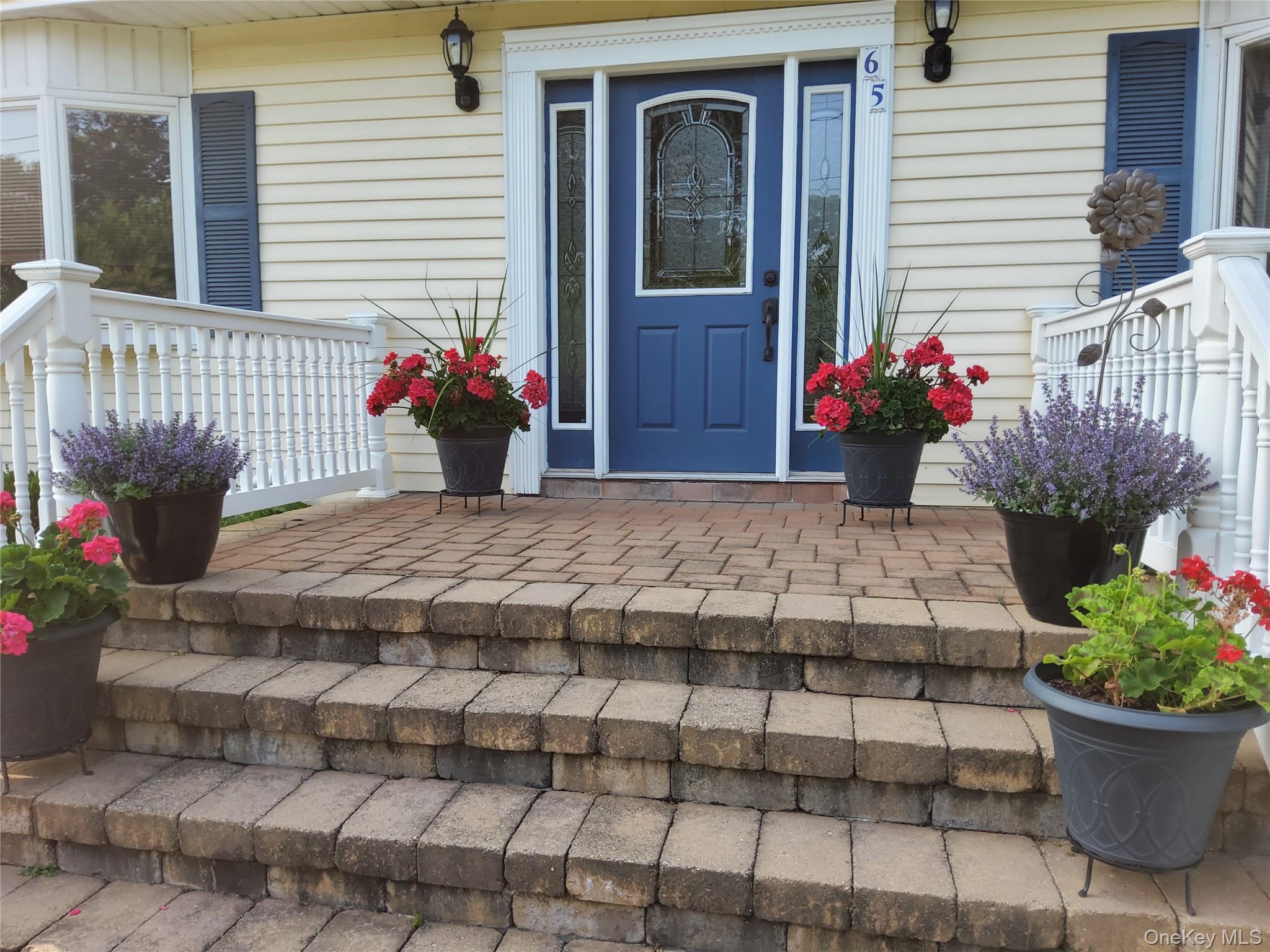 #2 photo, 65 N Country Road, サフォーク郡 Shoreham , NY 11786