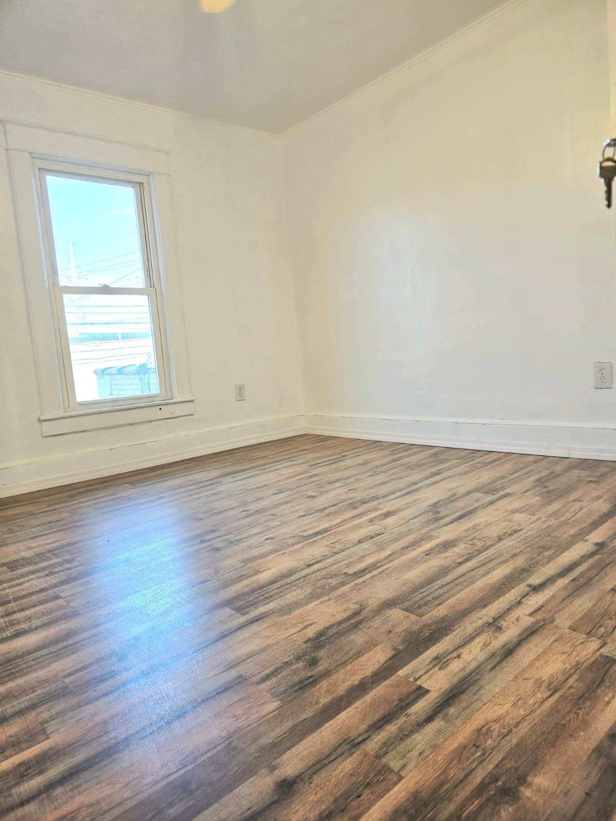 #21 photo, 1908 MONROE ST, Endicott , NY 13760