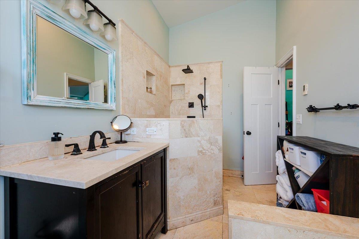 #12 photo, 100 California Street, ناسو Long Beach , NY 11561