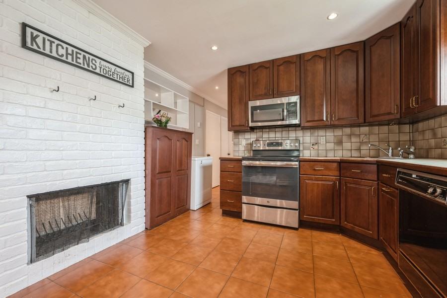 #10 photo, 59 Springtime Ln S, Levittown , NY 11756