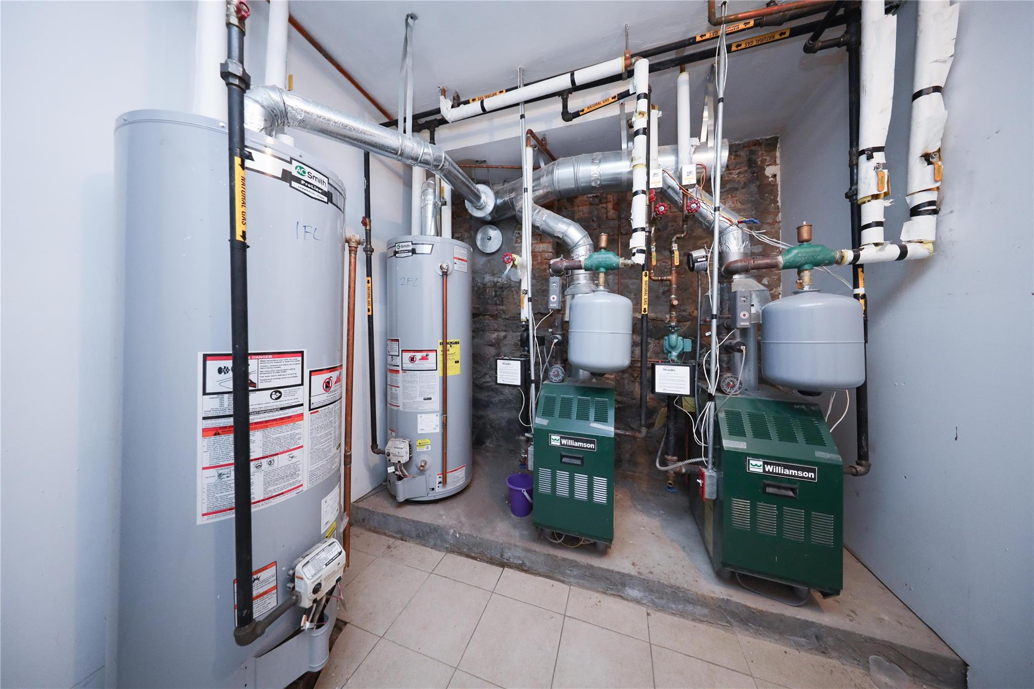 #15 photo, 243 Wyona Street, ブルックリン区 Brooklyn , NY 11207