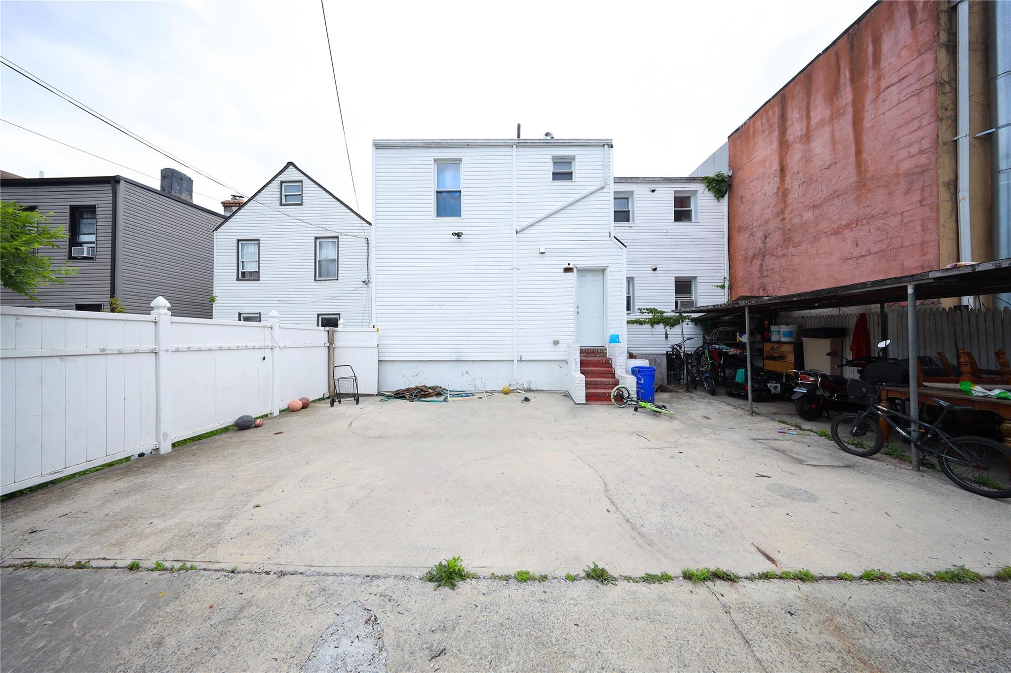 #17 photo, 243 Wyona Street, ブルックリン区 Brooklyn , NY 11207