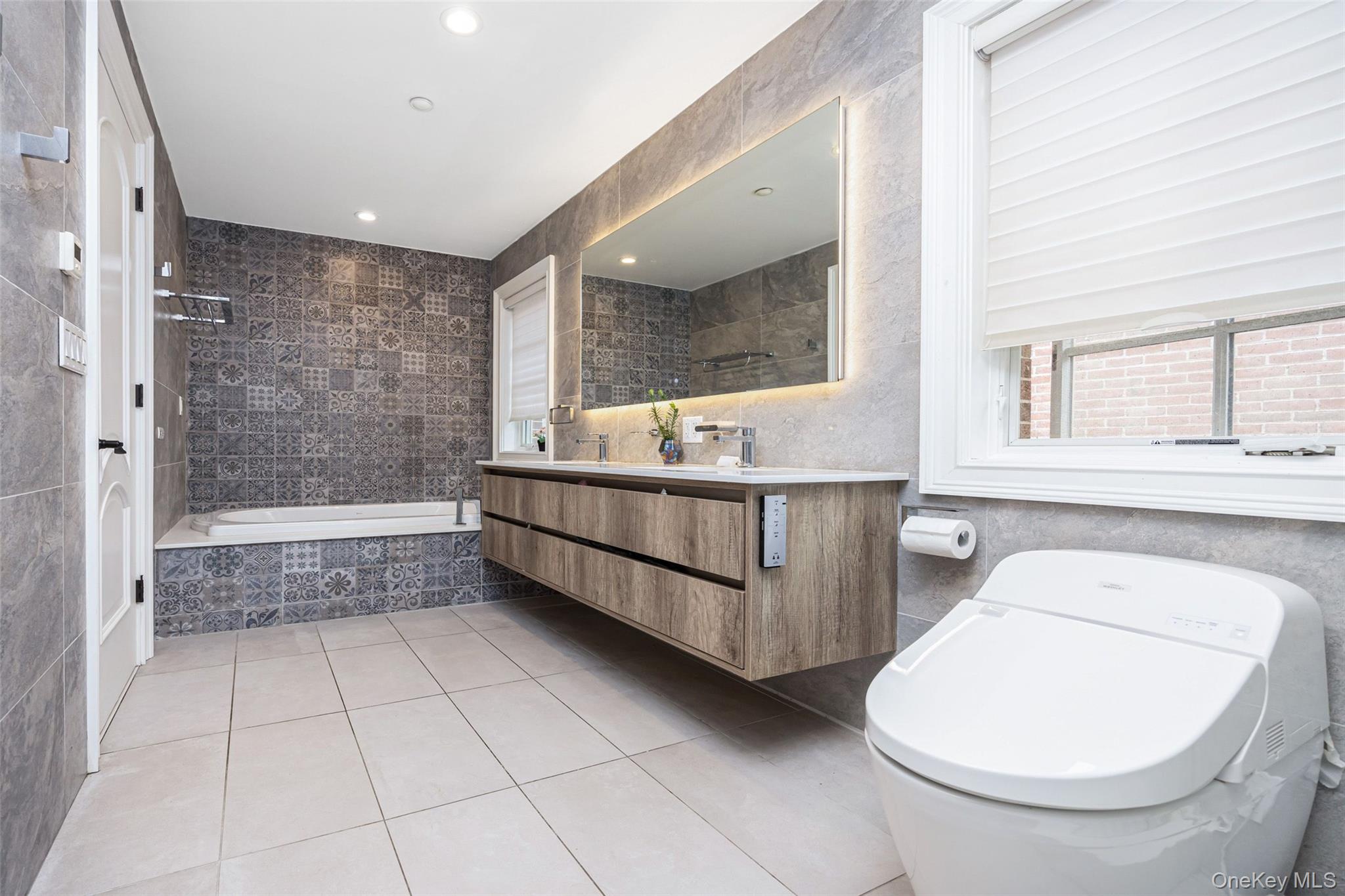 #16 photo, 150-50 6th Avenue, クイーンズ区 Whitestone , NY 11357