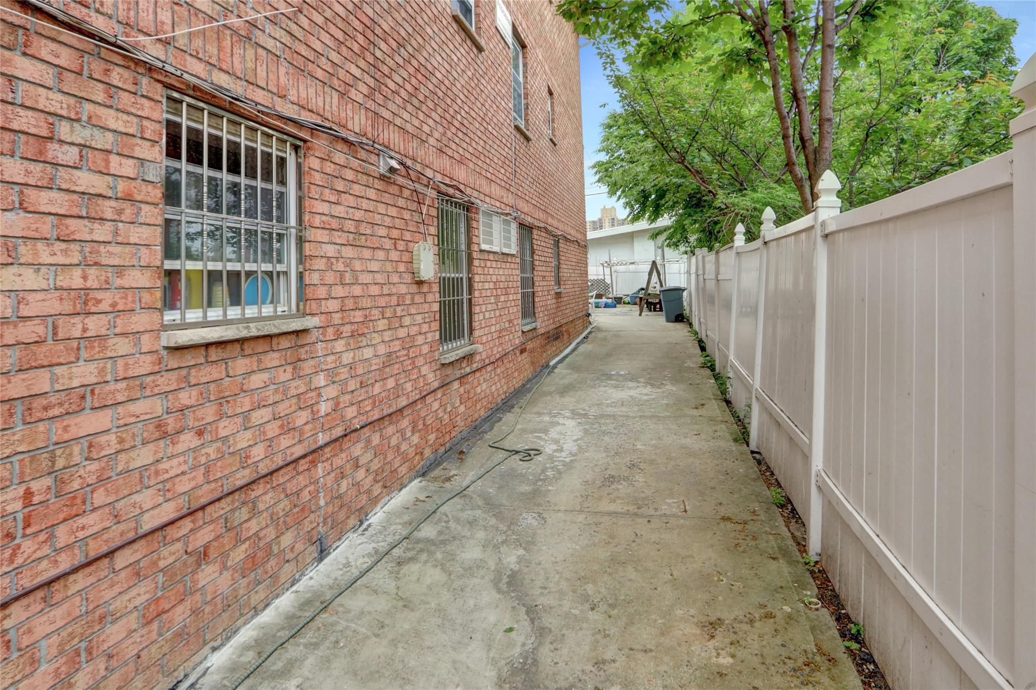 #6 photo, 1934 Chatterton Avenue, ブロンクス区 Bronx , NY 10472