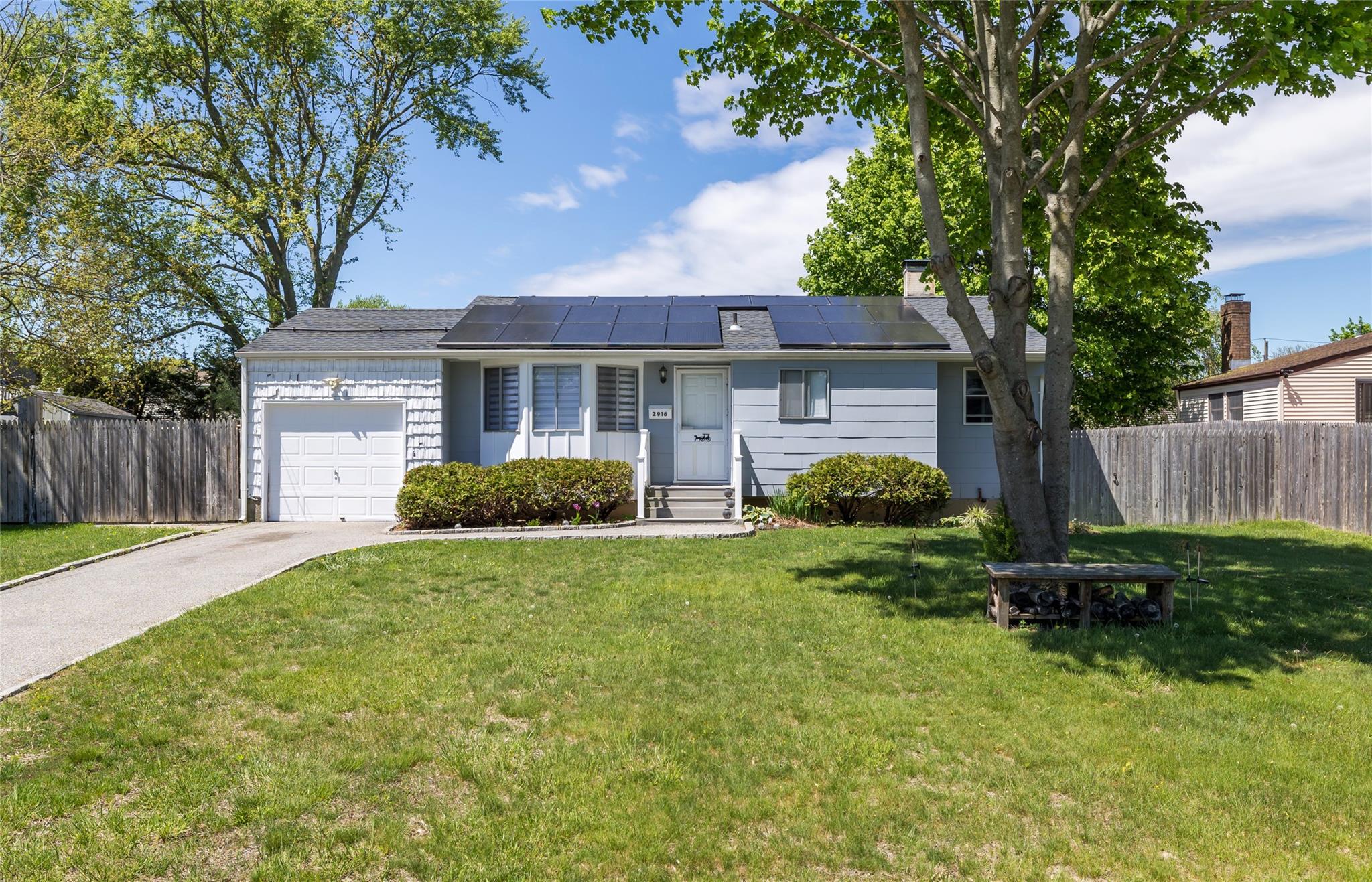 #1 photo, 2916 Rhode Island Avenue, Medford , NY 11763