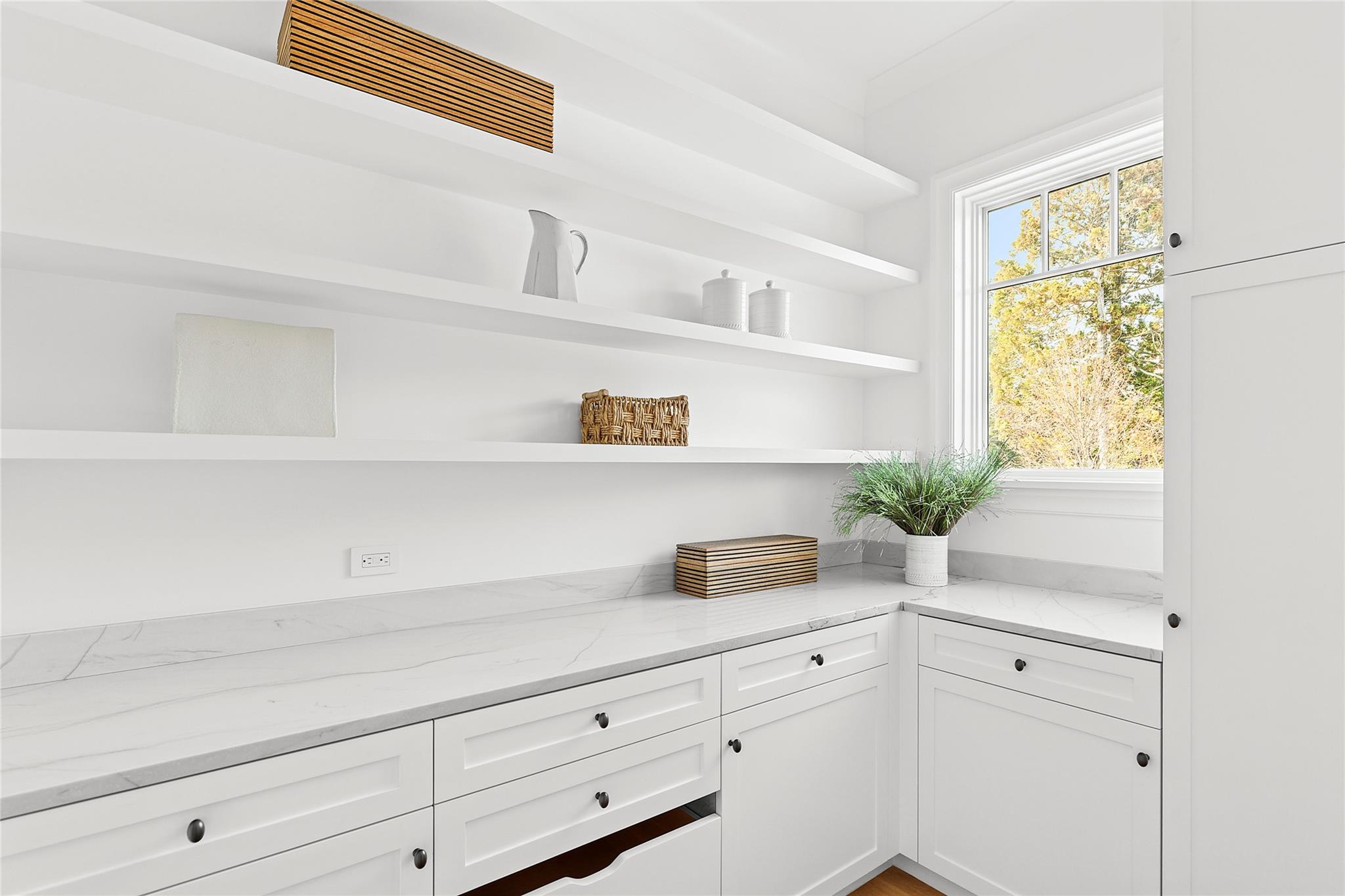 #16 photo, 171 Oneck Lane, サフォーク郡 Westhampton Beach , NY 11978