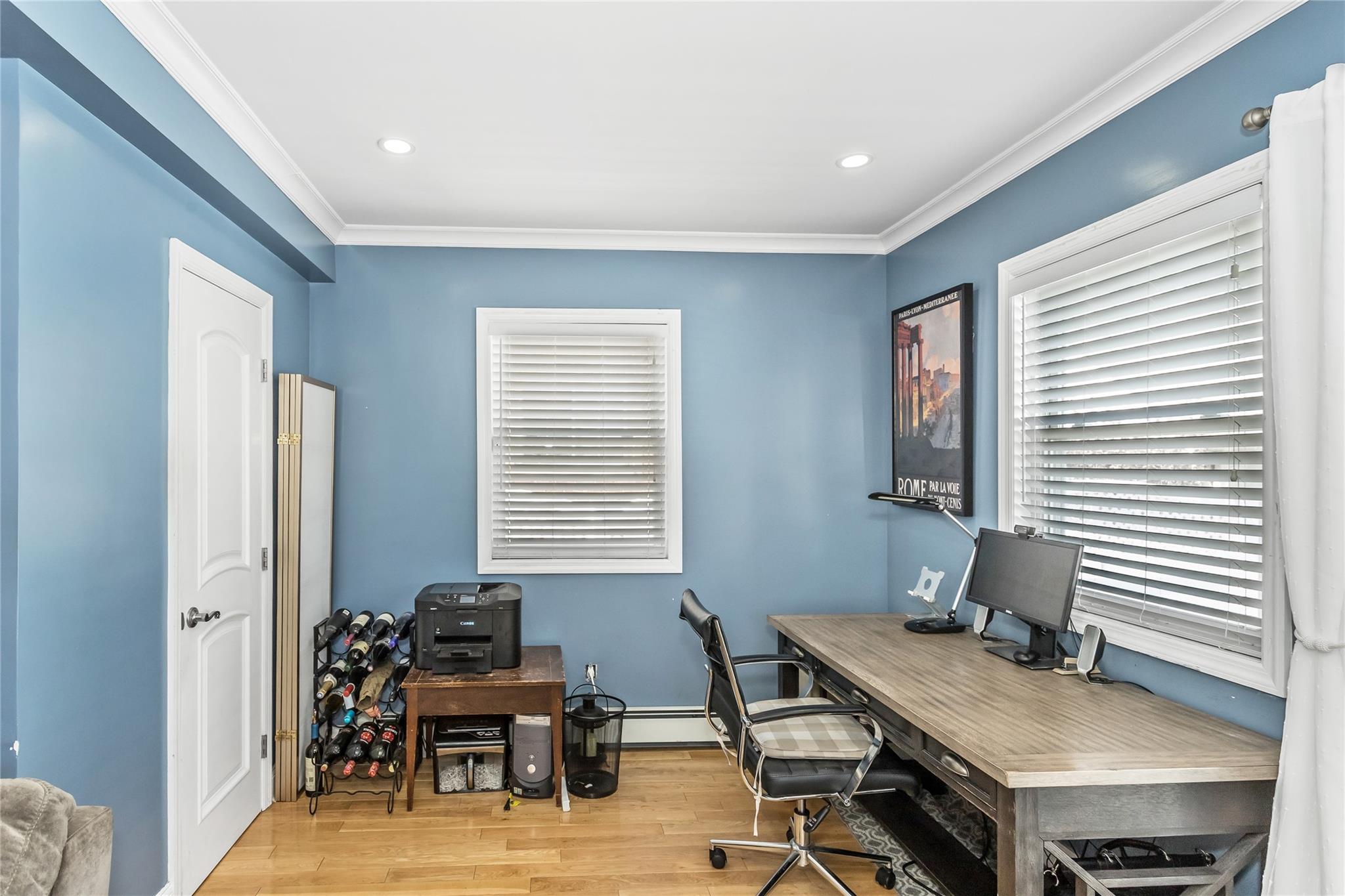 #12 photo, 8919 205th Street, كوينز Hollis , NY 11423