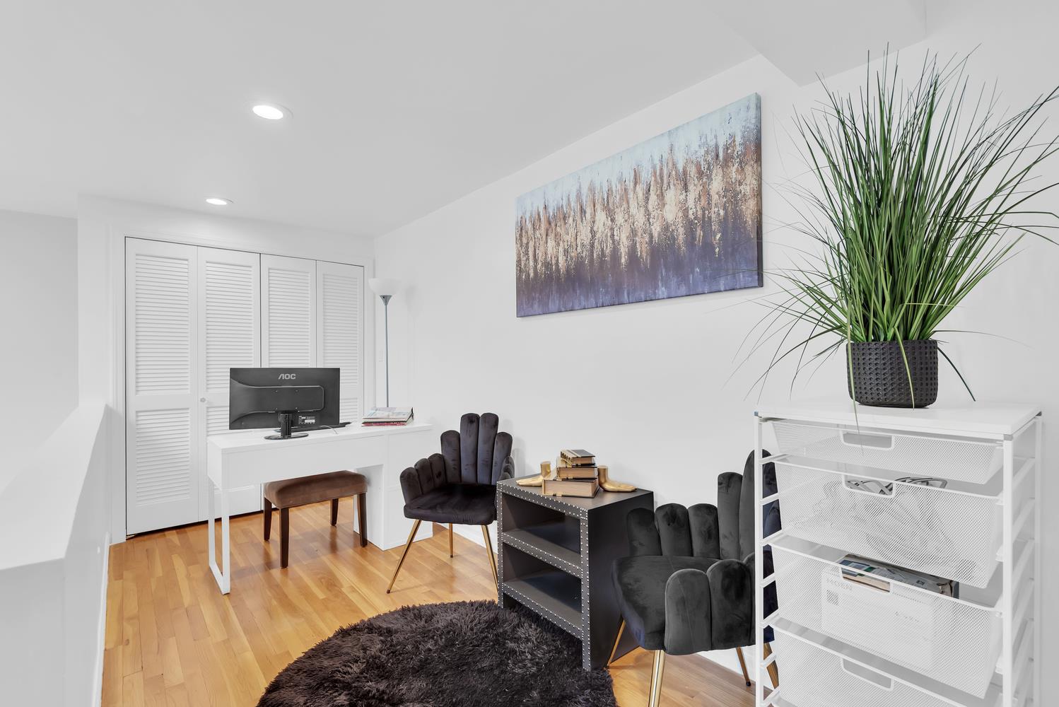 #6 photo, 302 E 19TH Street, マンハッタン Gramercy Park , NY 10003