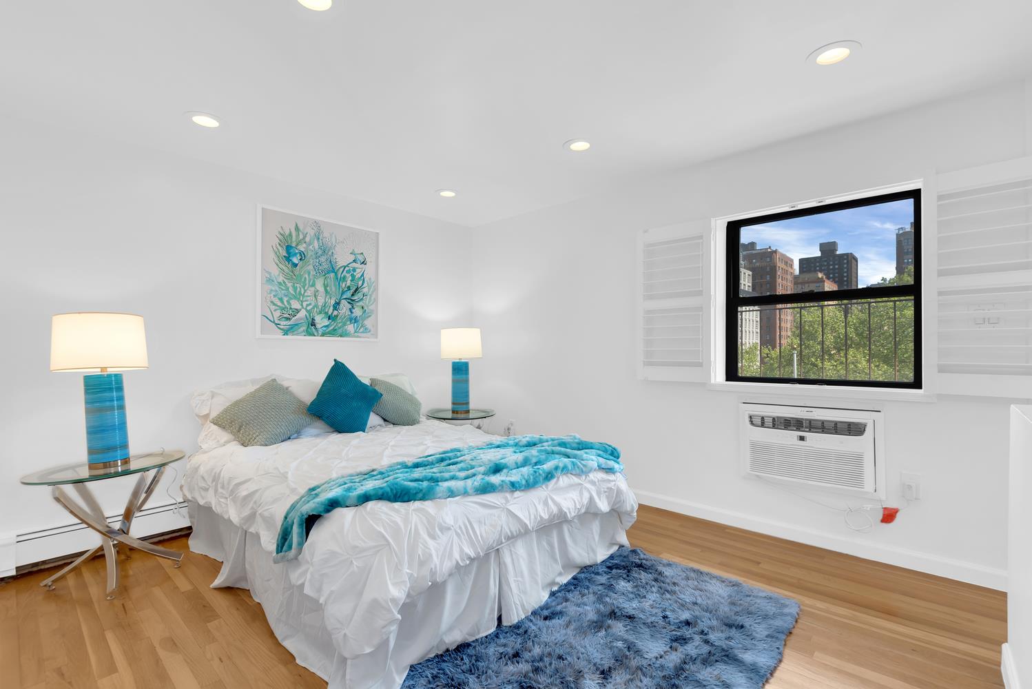 #7 photo, 302 E 19TH Street, マンハッタン Gramercy Park , NY 10003