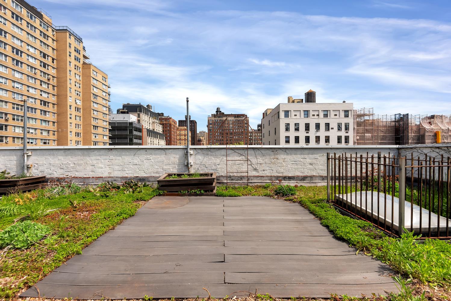 #8 photo, 302 E 19TH Street, マンハッタン Gramercy Park , NY 10003