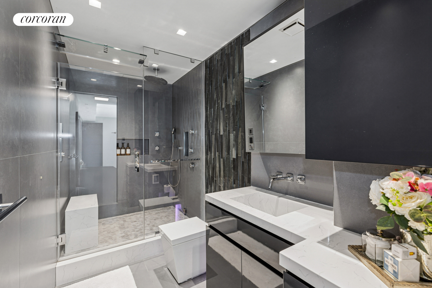 #5 photo, 250 E 54TH Street, Sutton Place , NY 10022