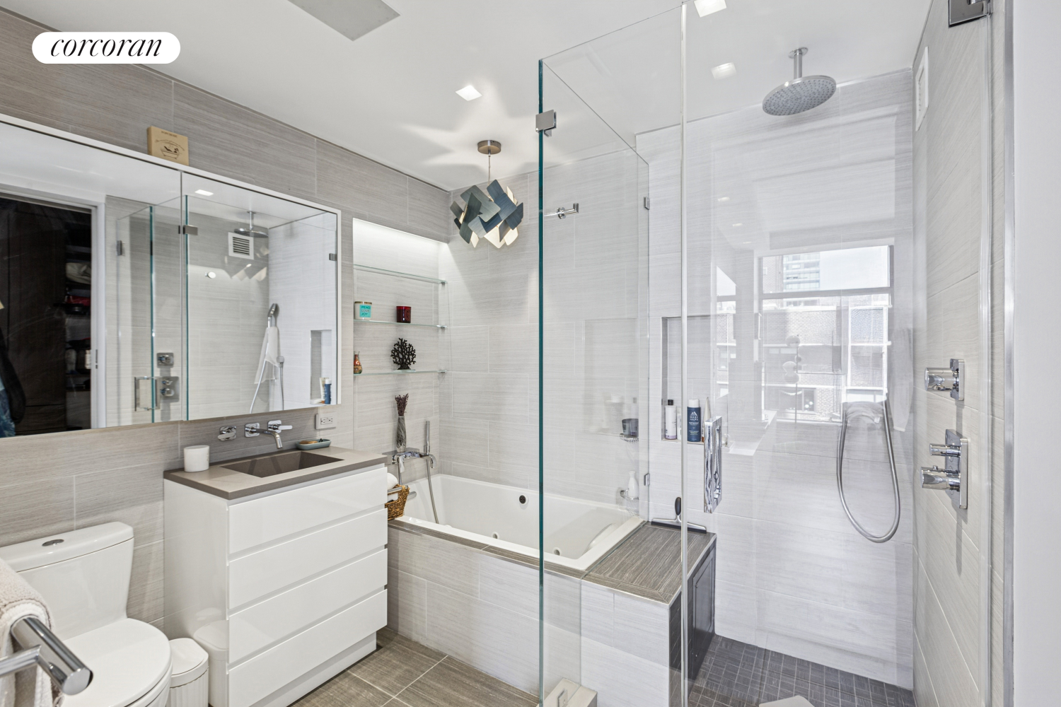 #7 photo, 250 E 54TH Street, Sutton Place , NY 10022