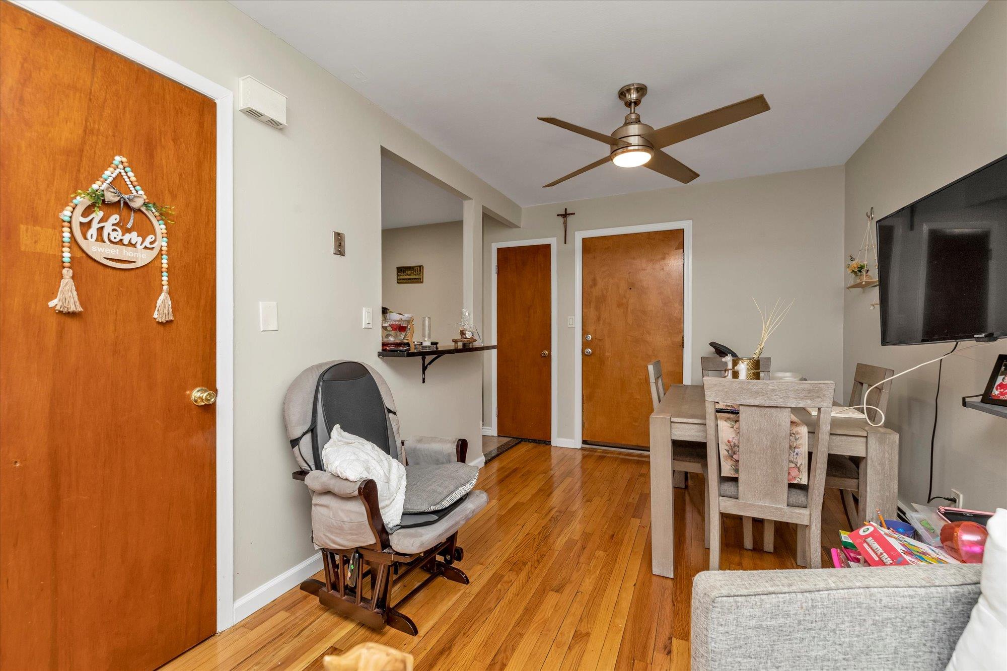 #10 photo, 110-25 55 Avenue, Corona , NY 11368