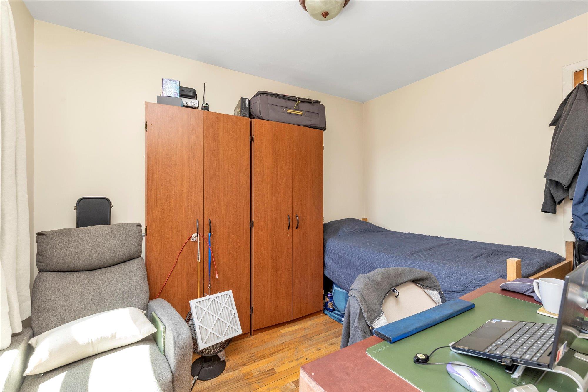 #6 photo, 110-25 55 Avenue, Corona , NY 11368