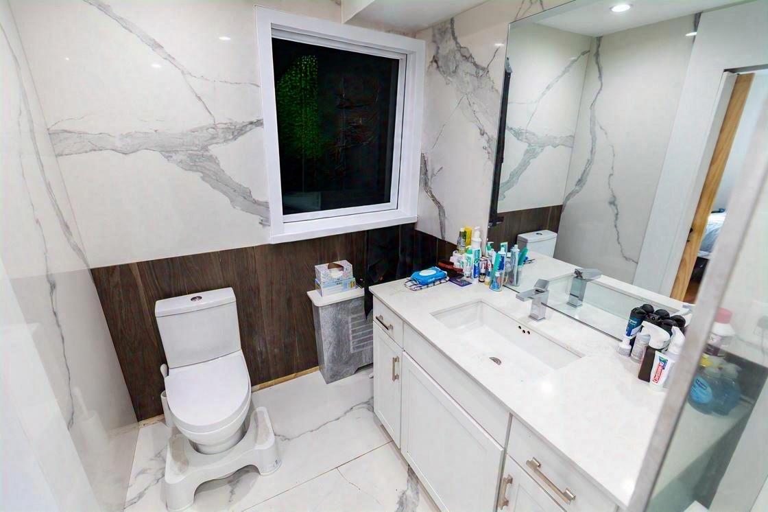 #11 photo, 563 Oxford Road, ナッソー郡 Cedarhurst , NY 11516