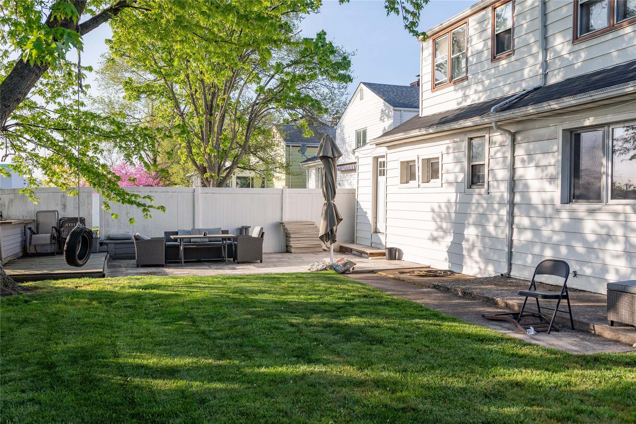 #19 photo, 563 Oxford Road, ナッソー郡 Cedarhurst , NY 11516