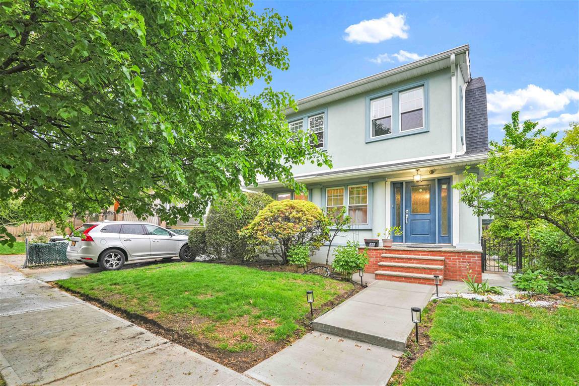 #1 photo, 114 81st Avenue, 皇后區 秋園 Kew Gardens , NY 11415