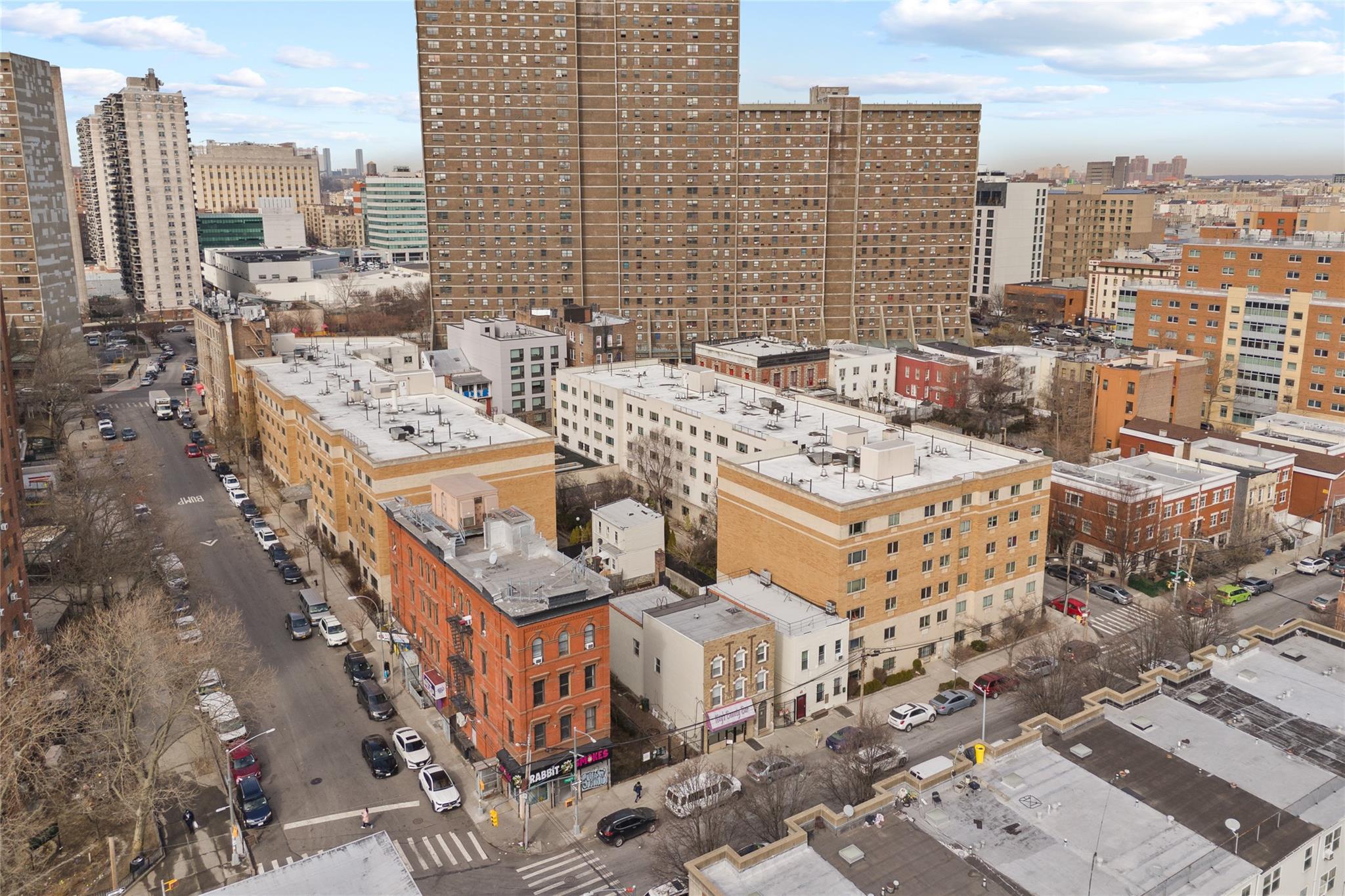 #5 photo, 811 Courtlandt Avenue, ブロンクス区 Bronx , NY 10451