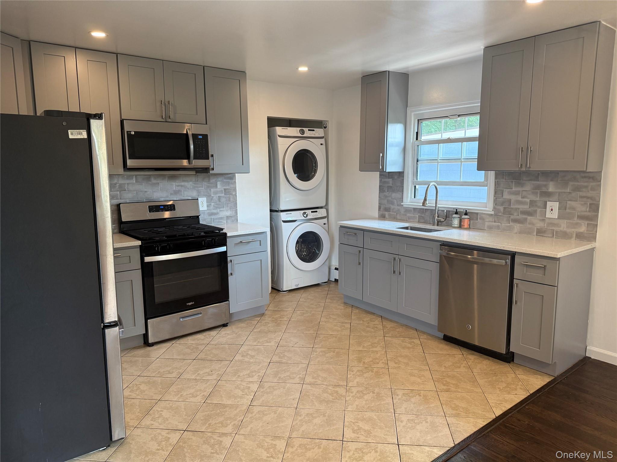 #2 photo, 94 Washington Avenue, White Plains , NY 10603