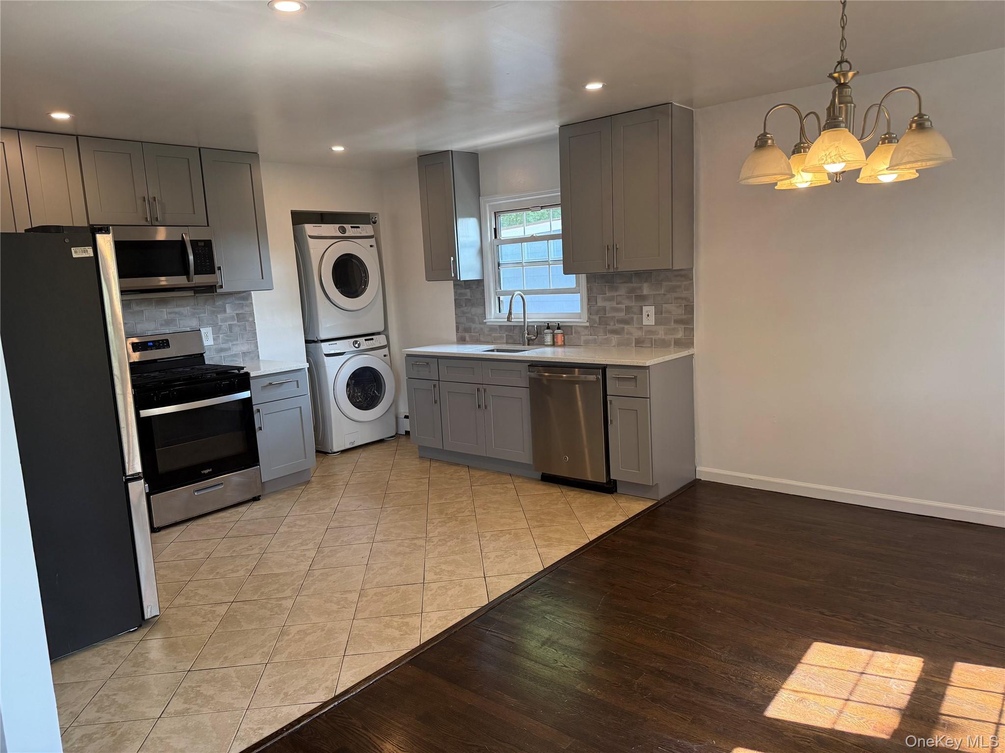 #8 photo, 94 Washington Avenue, White Plains , NY 10603