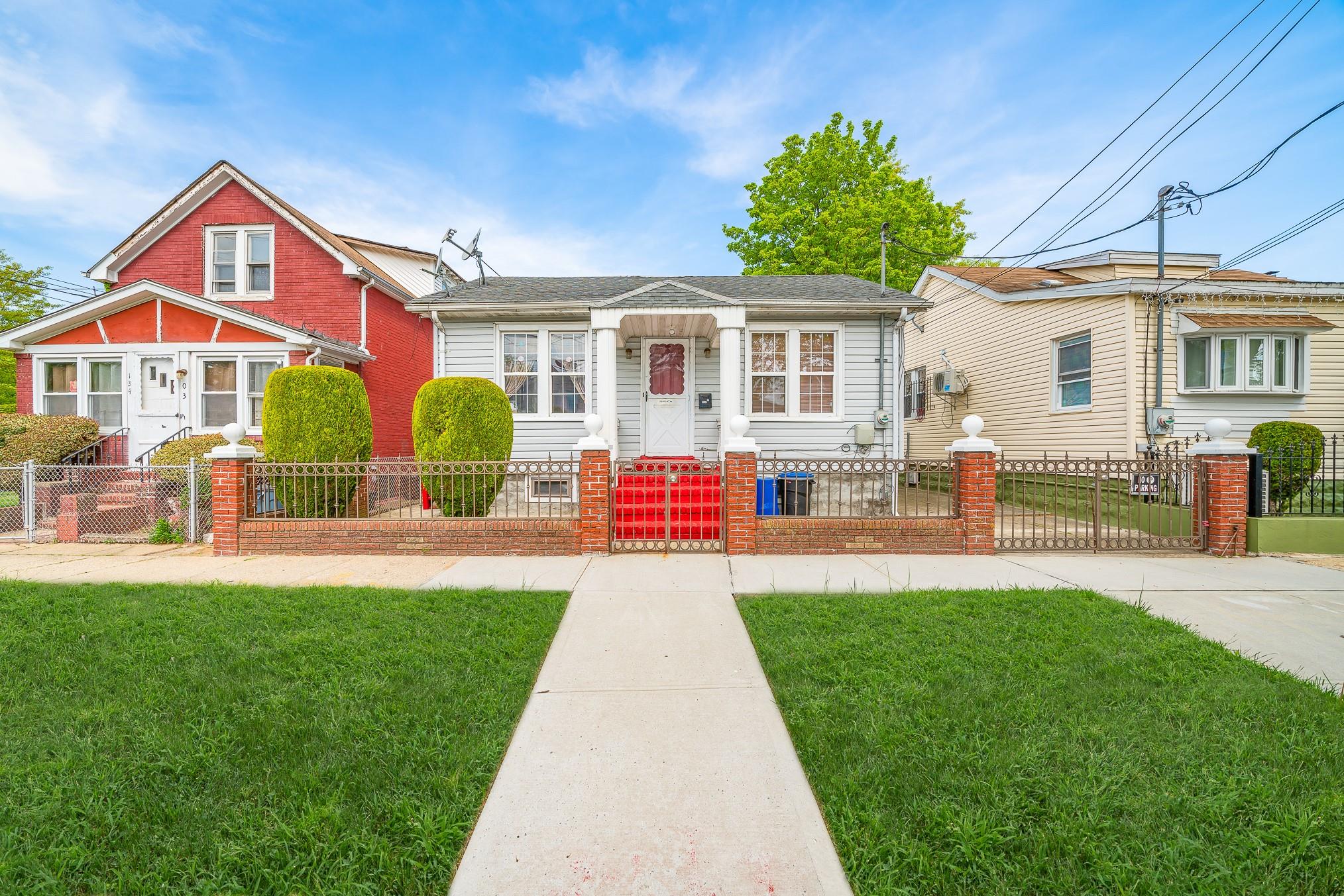 #1 photo, 134-07 116th Avenue, South Ozone Park , NY 11420