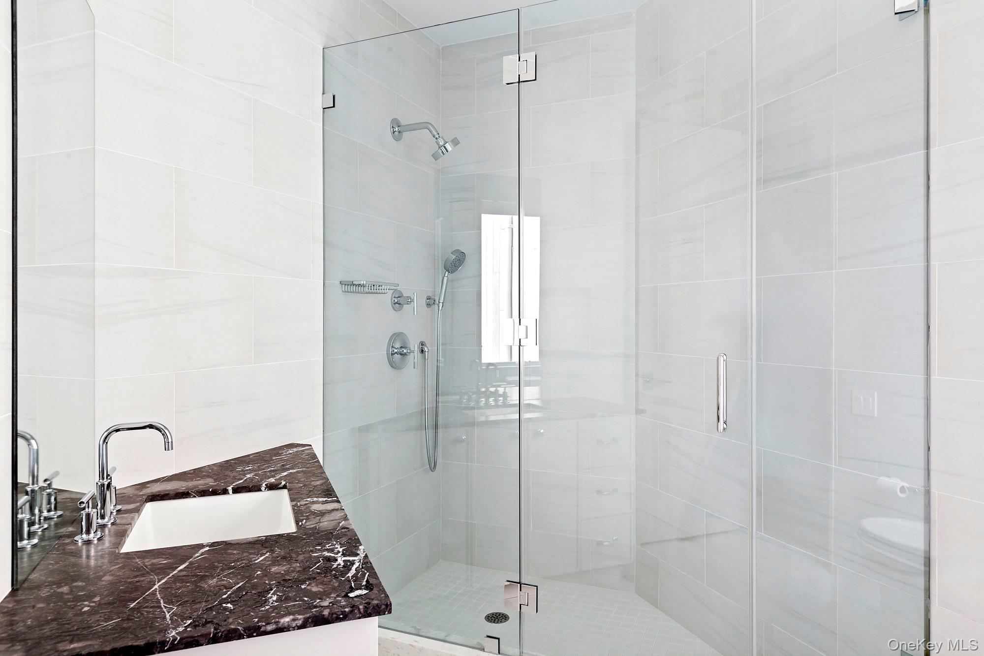 #20 photo, 199 Dune Road, サフォーク郡 Westhampton Beach , NY 11978