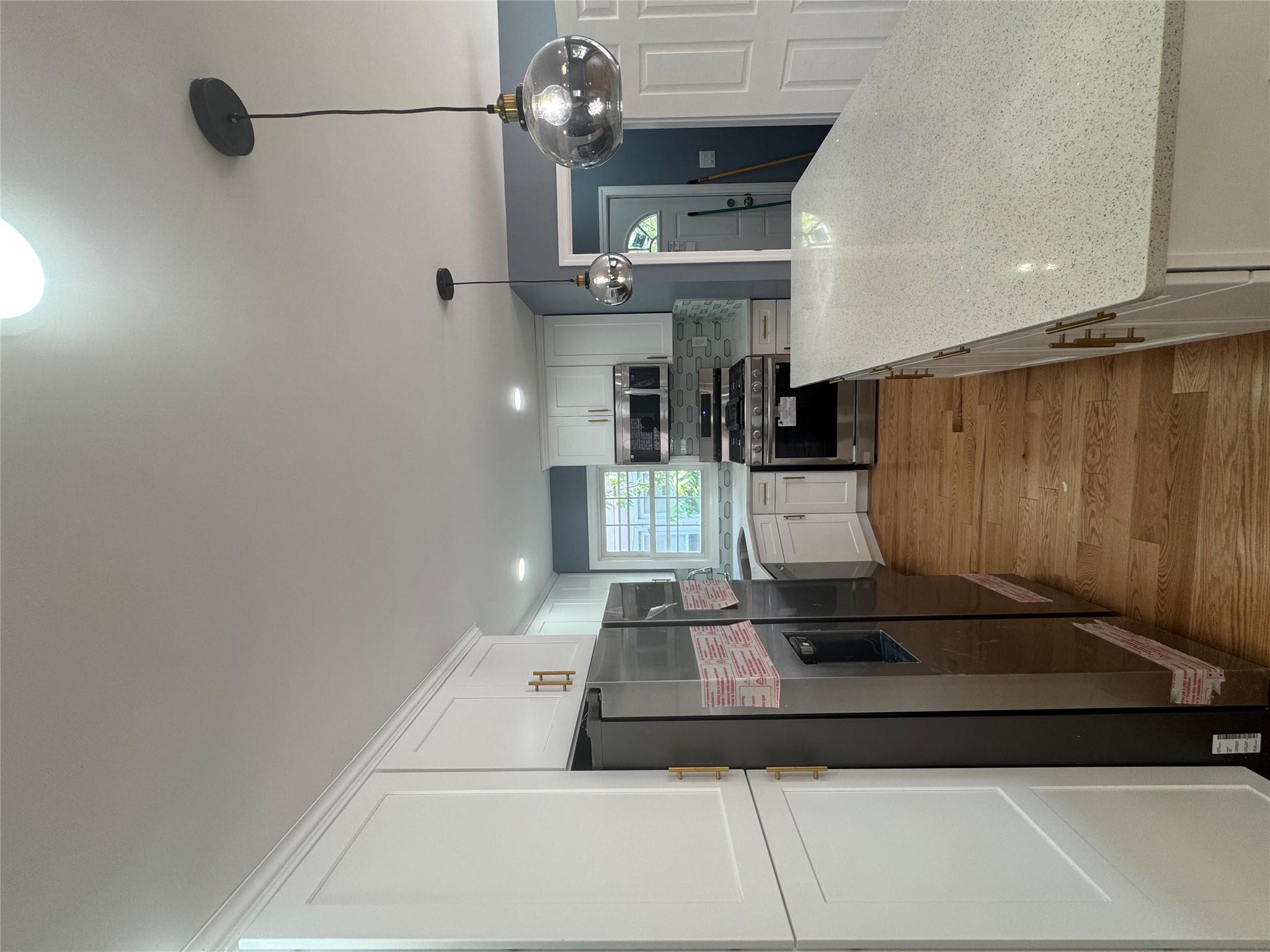 #5 photo, 115-11 180th Street, Jamaica , NY 11434