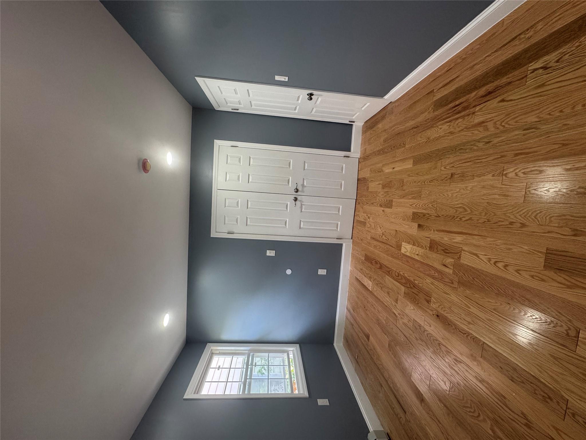 #8 photo, 115-11 180th Street, Jamaica , NY 11434