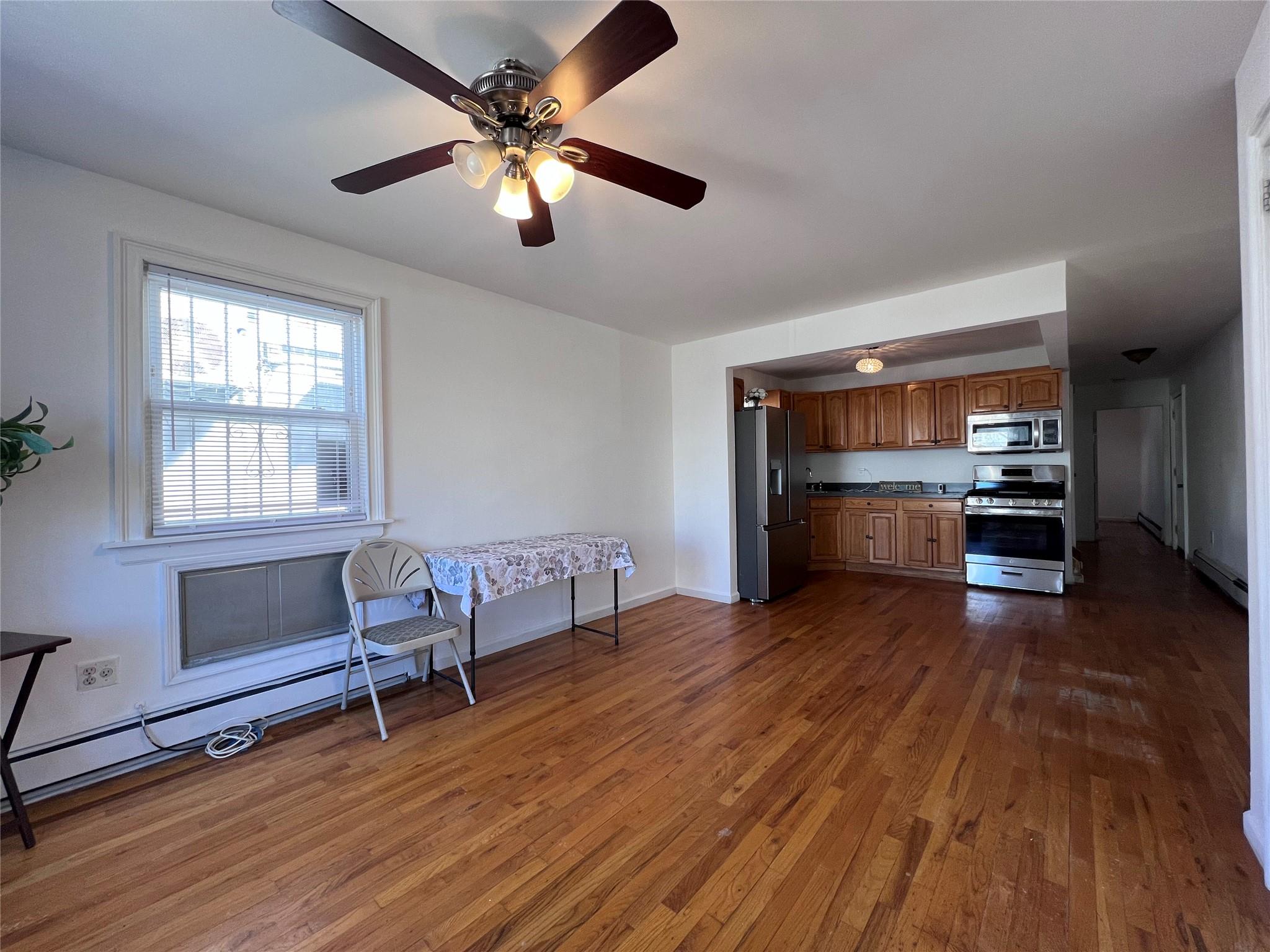 #4 photo, 109-41 132 Street, South Ozone Park , NY 11420