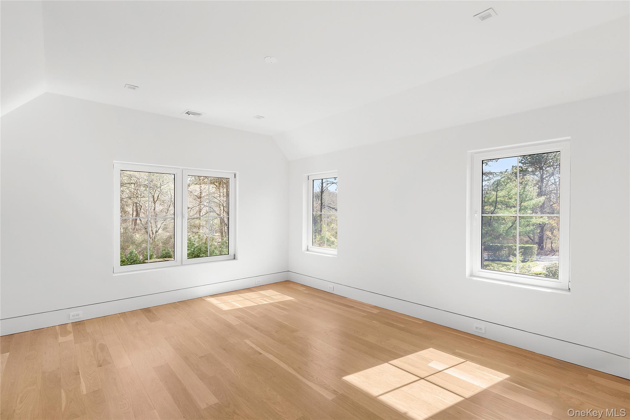 #12 photo, 354 St Andrews Road, サフォーク郡 Southampton , NY 11968