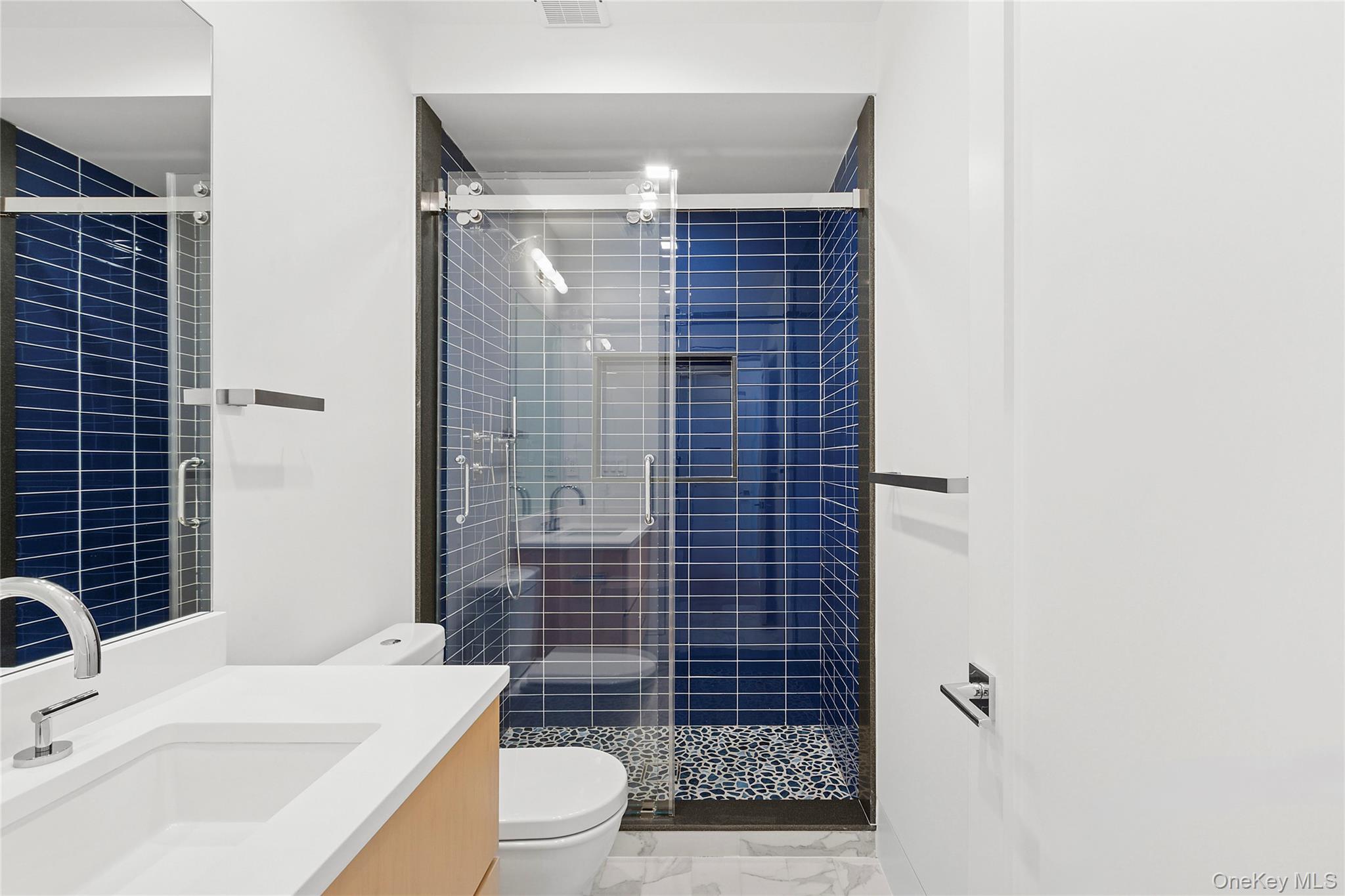 #13 photo, 354 St Andrews Road, サフォーク郡 Southampton , NY 11968