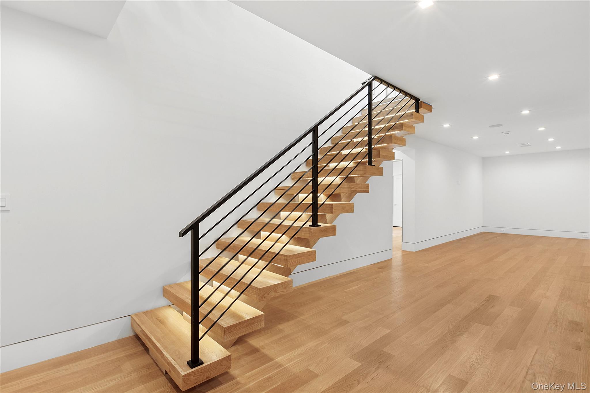 #19 photo, 354 St Andrews Road, サフォーク郡 Southampton , NY 11968