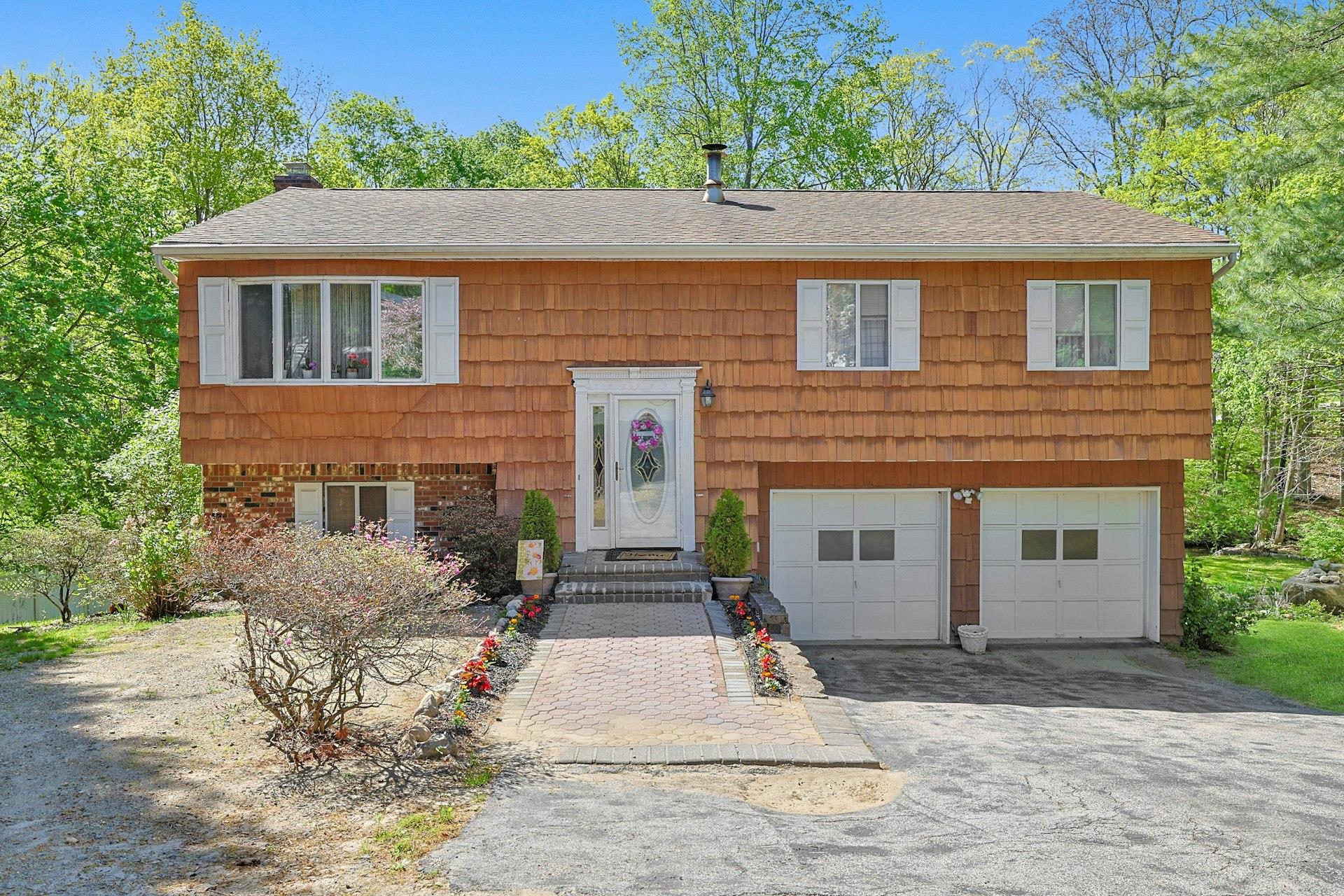 #1 photo, 9 Samson Drive, Pleasantville , NY 10570